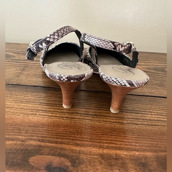 Brighton Womens Frieze Snake Pattern Kitten Heel - Size 9 - Picture 3 of 7